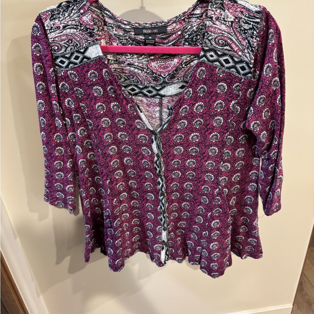 Stylus Women's Pink Paisley Top